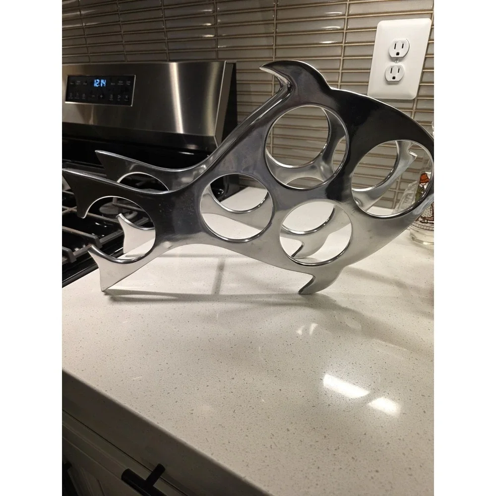 Silver Metal Fish Shaped Countertop Wine Rack Holder Heavy-Duty 5 Bottle